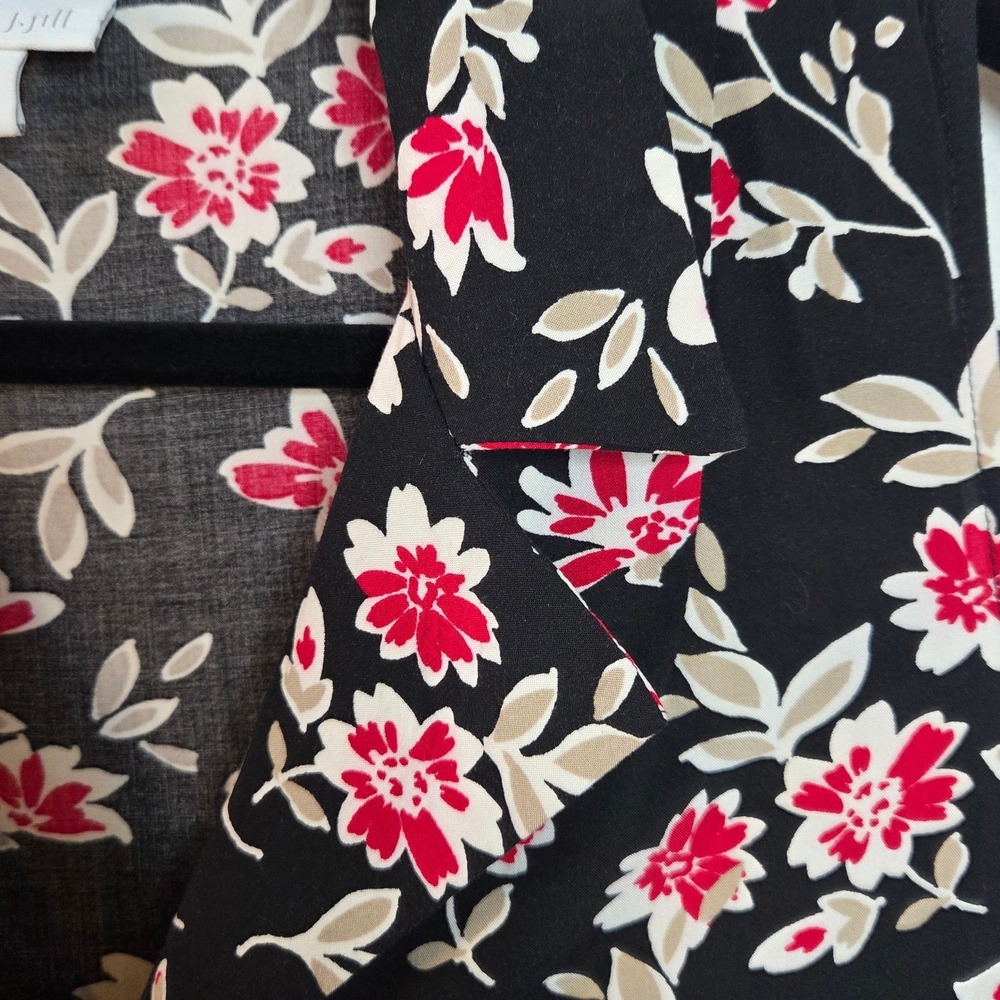 J Jill Floral Sleeveless Midi Dress Medium Black Red Romantic Cottagecore Casual - Picture 4 of 8